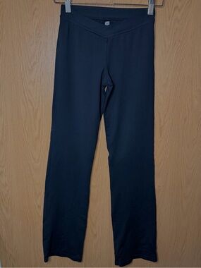Bloch Black Yoga Leggings with V-Waistband